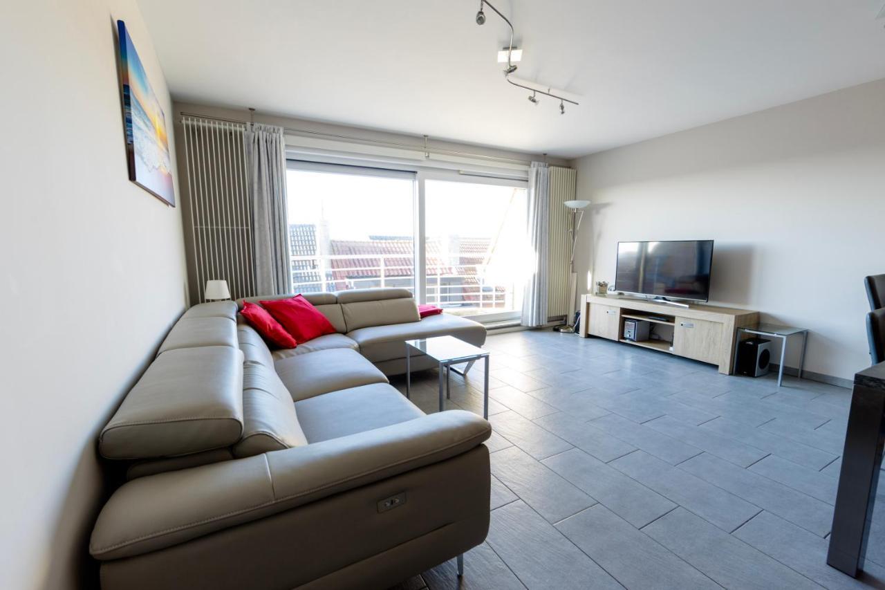 Huize Oesjoe Apartment Bredene Exterior photo