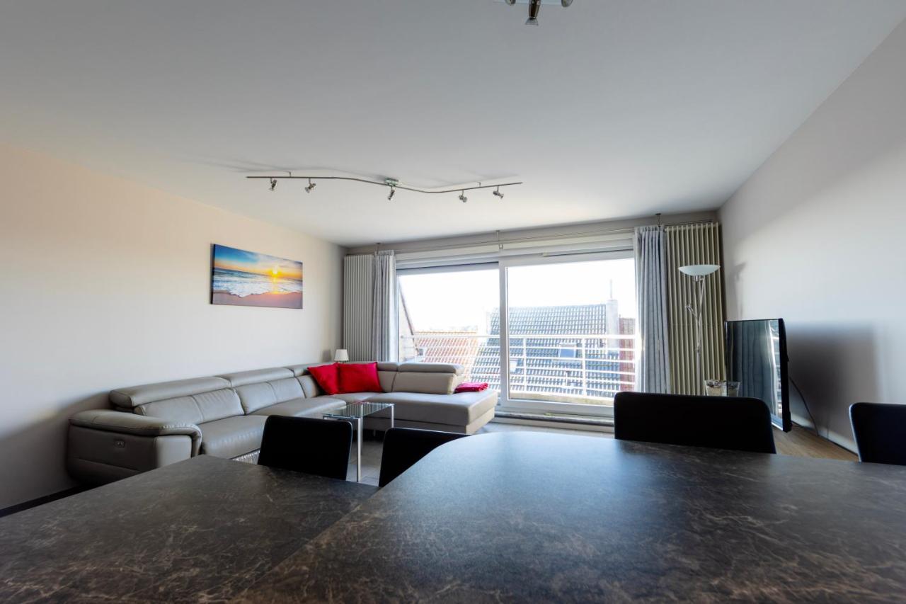 Huize Oesjoe Apartment Bredene Exterior photo
